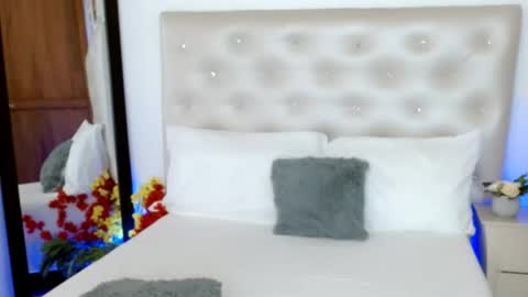 Snapshot of leonacutecam chatting on 04/14/26, 08:59 LUCY online show from 04/14/26, 08:59