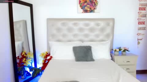 Snapshot of leonacutecam chatting on 04/16/26, 10:01 LUCY online show from 04/16/26, 10:01