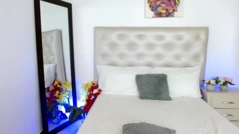 Snapshot of leonacutecam chatting on 04/18/26, 11:16 LUCY online show from 04/18/26, 11:16