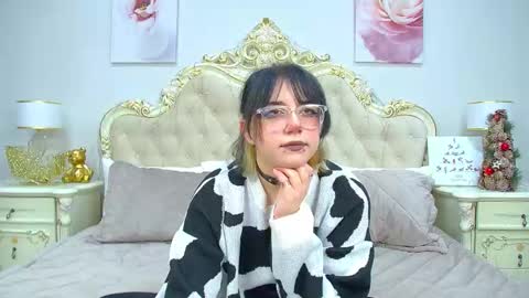 LeonaLeman online show from 12/20/24, 06:40