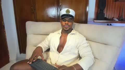 Leandro jones online show from 09/15/25, 04:56