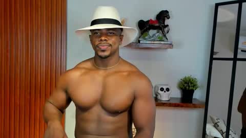 Leandro jones online show from 09/17/25, 12:01