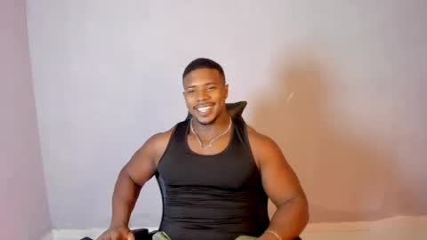 Snapshot of leonardo_jones1 chatting on 06/09/26, 04:13 Leandro jones online show from 06/09/26, 04:13