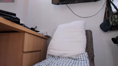 Snapshot of leonardo_sanguinnetti chatting on 03/28/26, 03:11 JOSEPH online show from 03/28/26, 03:11