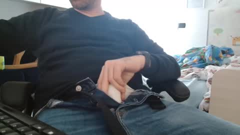 Snapshot of leone44 chatting on 01/29/25, 08:18 angel e sonia online show from 01/29/25, 08:18