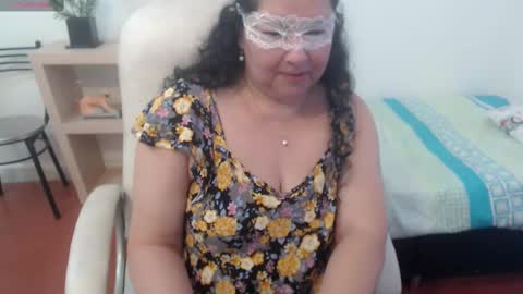 Snapshot of leonela_69 chatting on 02/18/25, 04:37 leonela online show from 02/18/25, 04:37