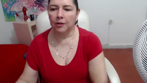 Snapshot of leonela_69 chatting on 09/10/25, 02:00 leonela online show from 09/10/25, 02:00