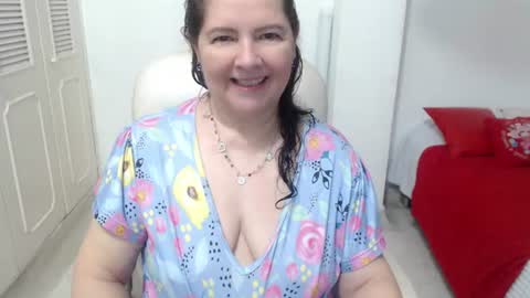 Snapshot of leonela_69 chatting on 06/10/26, 02:23 leonela online show from 06/10/26, 02:23