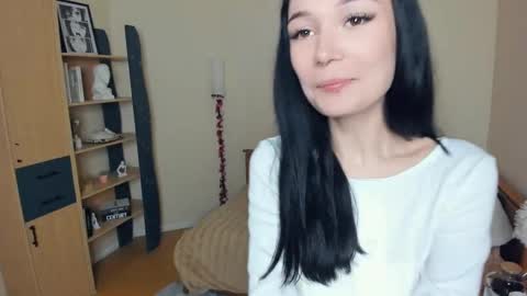 Snapshot of leonewiechec chatting on 03/21/26, 07:17 Alice online show from 03/21/26, 07:17