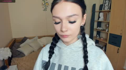 Snapshot of leonewiechec chatting on 04/08/26, 07:03 Alice online show from 04/08/26, 07:03