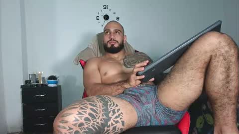 Snapshot of leonidas_k18 chatting on 09/08/25, 07:24 ANDRES online show from 09/08/25, 07:24