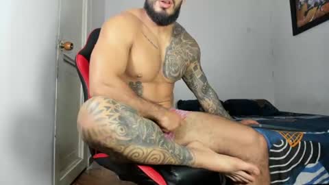 Snapshot of leonidas_k18 chatting on 06/30/26, 08:32 ANDRES online show from 06/30/26, 08:32