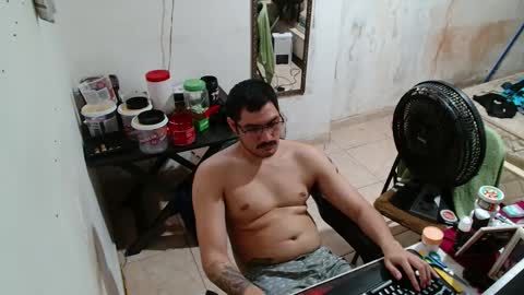 leonino231 online show from 12/17/25, 06:36