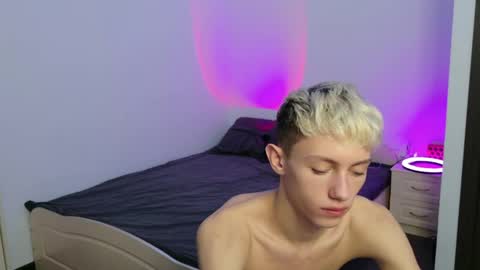 leonlure online show from 12/04/25, 08:17