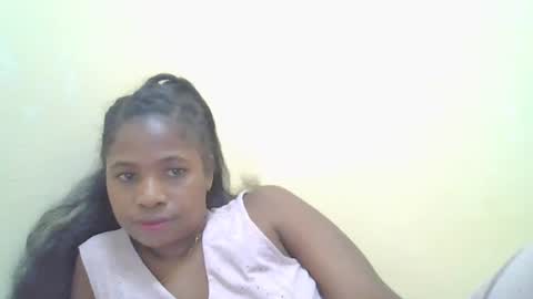 Snapshot of leonnetta chatting on 04/15/26, 10:00 leonnetta online show from 04/15/26, 10:00