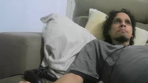 Snapshot of leonnxv chatting on 03/12/25, 01:25 leonnxv online show from 03/12/25, 01:25