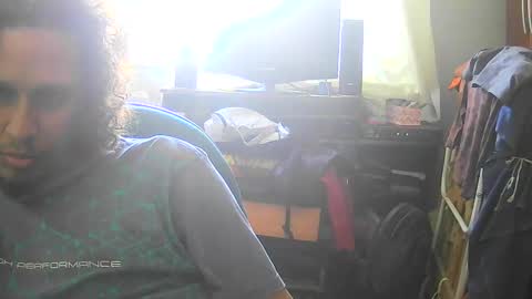 Snapshot of leonnxv chatting on 11/04/25, 11:20 leonnxv online show from 11/04/25, 11:20