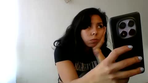 Snapshot of leonorfox chatting on 06/06/26, 07:51 leonorfox online show from 06/06/26, 07:51