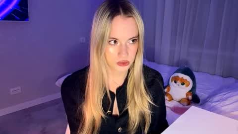 Snapshot of leonormcelyea chatting on 03/22/26, 04:21 Eve online show from 03/22/26, 04:21