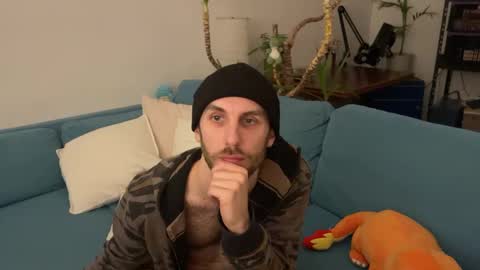 Snapshot of leonvampire chatting on 01/31/25, 05:10 Leon online show from 01/31/25, 05:10