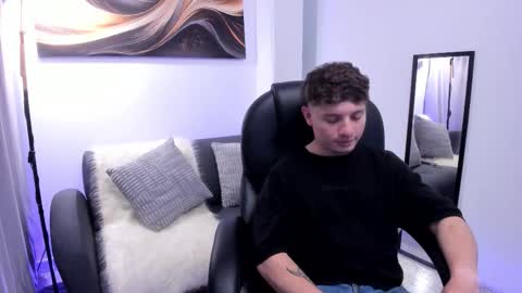 Leo  online show from 12/14/25, 04:29