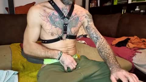 leorojas888 online show from 01/02/25, 06:45