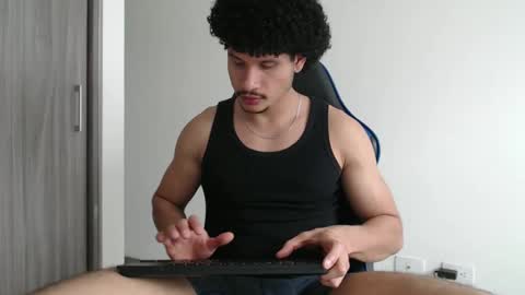 Snapshot of leostorm25 chatting on 10/23/25, 06:17 leostorm25 online show from 10/23/25, 06:17