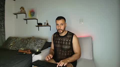 Snapshot of leoxgold chatting on 04/28/26, 12:42 leoxgold online show from 04/28/26, 12:42