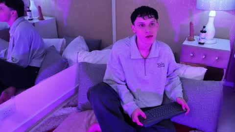 LephyStar online show from 05/01/26, 03:44