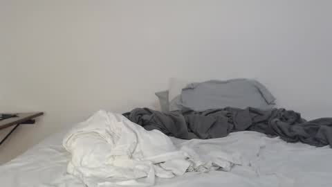 Snapshot of leraimcute chatting on 01/19/25, 06:10 Daniel online show from 01/19/25, 06:10