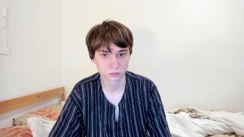 Snapshot of leraimcute chatting on 04/10/26, 05:06 Daniel online show from 04/10/26, 05:06