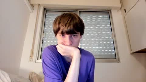 Snapshot of leraimcute chatting on 07/17/26, 12:45 Daniel online show from 07/17/26, 12:45