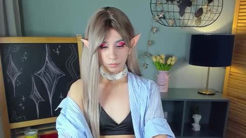 Eveline online show from 03/17/26, 01:43