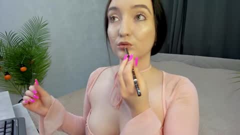 Lesley online show from 11/02/25, 08:06