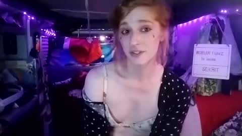 LesleyGumGrass- The Boring Trans girl online show from 02/16/25, 04:09