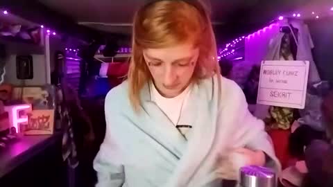 LesleyGumGrass- The Boring Trans girl online show from 02/27/25, 09:36