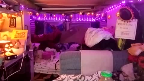 LesleyGumGrass- The Boring Trans girl online show from 09/18/25, 03:52