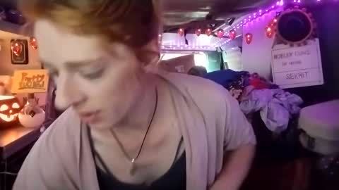 LesleyGumGrass- The Boring Trans girl online show from 10/04/25, 02:15