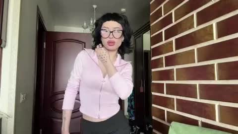 Snapshot of lesleypowderly chatting on 07/24/26, 08:34 lesleypowderly online show from 07/24/26, 08:34