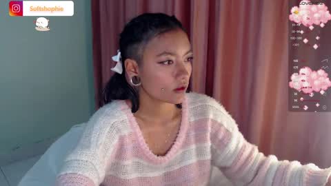 Snapshot of leslie__anderson chatting on 02/21/25, 08:51 Leslie online show from 02/21/25, 08:51