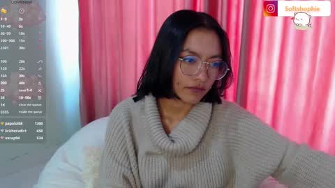 Snapshot of leslie__anderson chatting on 03/08/25, 11:37 Leslie online show from 03/08/25, 11:37