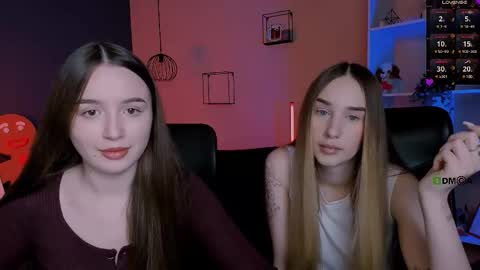 leslie_bird online show from 12/20/25, 10:44