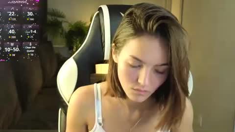 Leslie online show from 07/04/26, 01:01