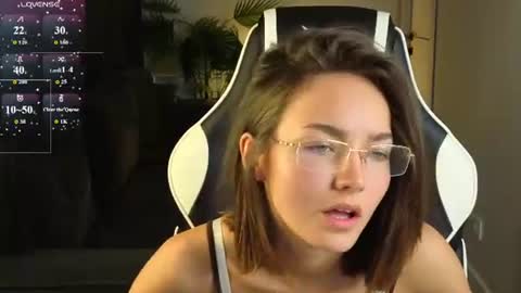 Leslie online show from 07/08/26, 12:59