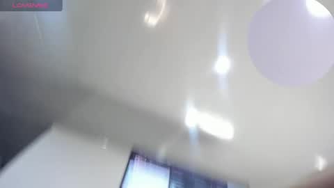 Snapshot of lesly_cutee chatting on 04/15/26, 01:40 lesly_cutee online show from 04/15/26, 01:40