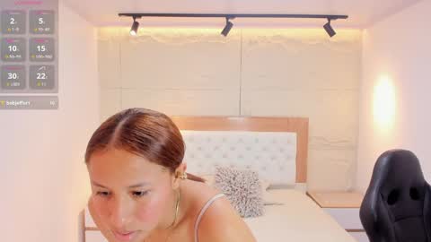   online show from 04/16/26, 07:36