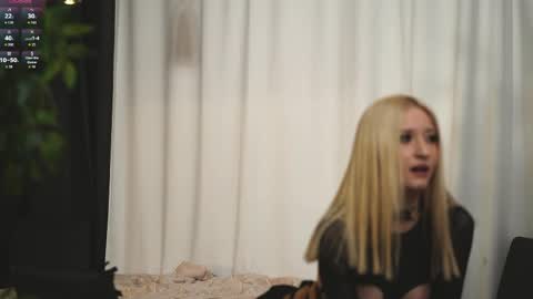 Hi my name is Lessy I am 18 years old. Im new here but I really like making new acquaintances online show from 04/15/26, 07:43