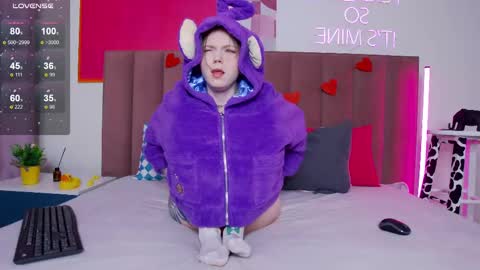 Snapshot of lessysweety chatting on 02/27/25, 02:42 Lessy online show from 02/27/25, 02:42