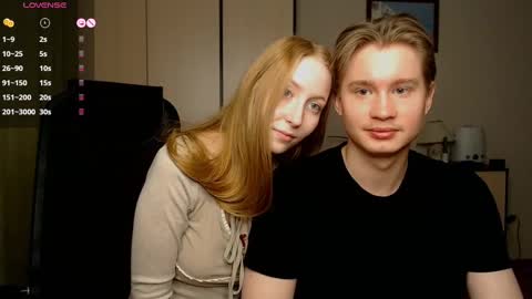 Snapshot of lessyxjhony chatting on 02/25/25, 11:00 Alisa Jhony online show from 02/25/25, 11:00