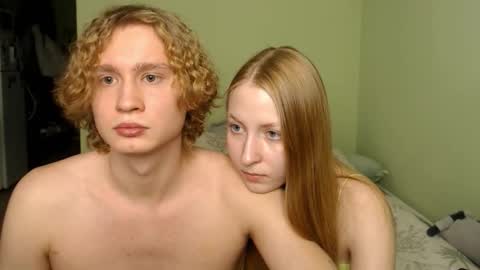 Snapshot of lessyxjhony chatting on 11/26/25, 02:07 Alisa Jhony online show from 11/26/25, 02:07